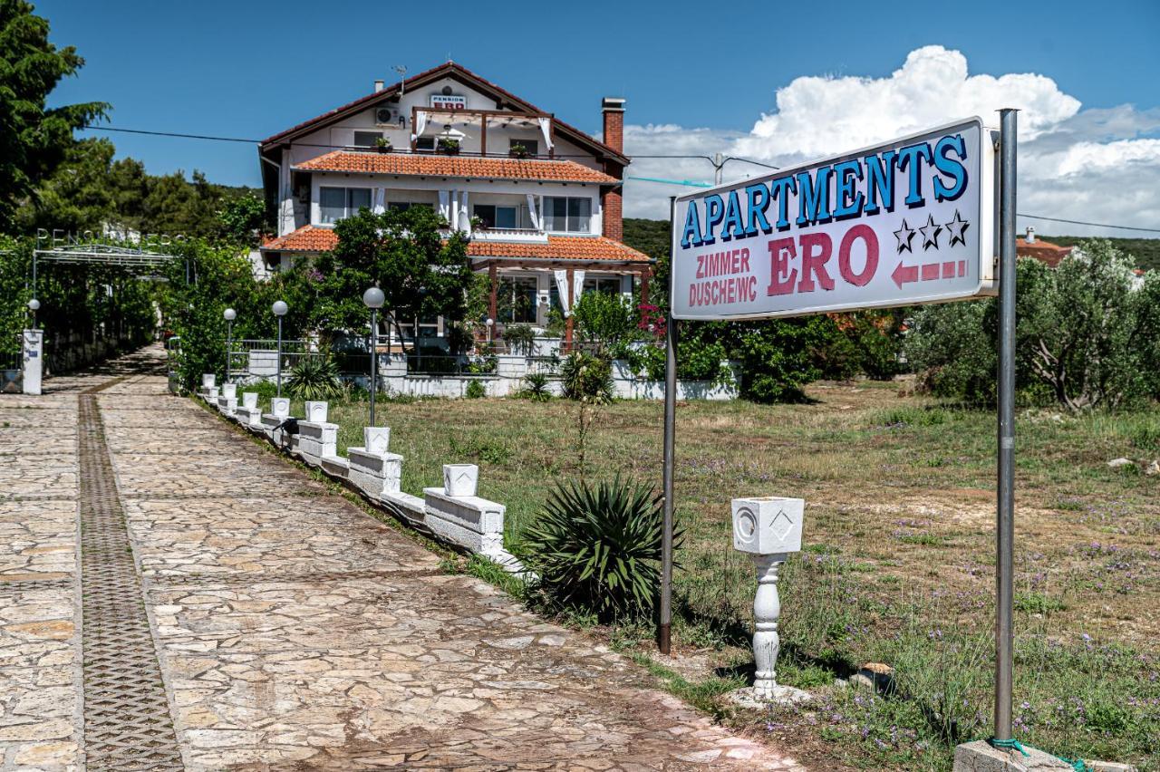 Guest House Ero Sukošan Екстериор снимка